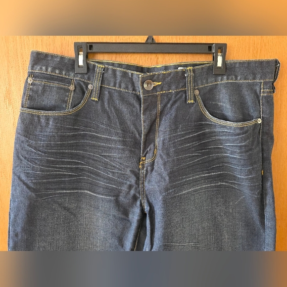 Marc Ecko Cut & Sew - Size 38 - Dark Denim Men's Blue Jeans - New W/Out Tags - Picture 2 of 6
